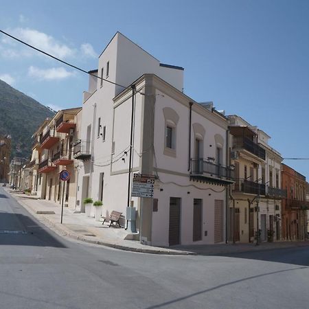 Stabile Holidayhome Castellammare del Golfo Bagian luar foto